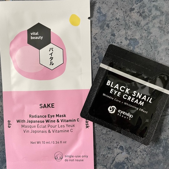 Korean Skincare Masks and Samples Bundle - Picture 5 of 7